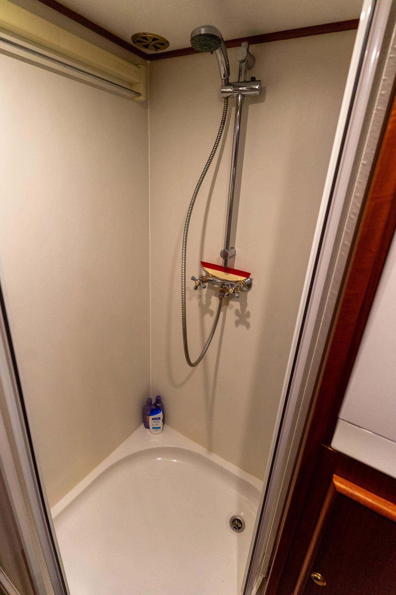 Valkkruiser Voyager 1550