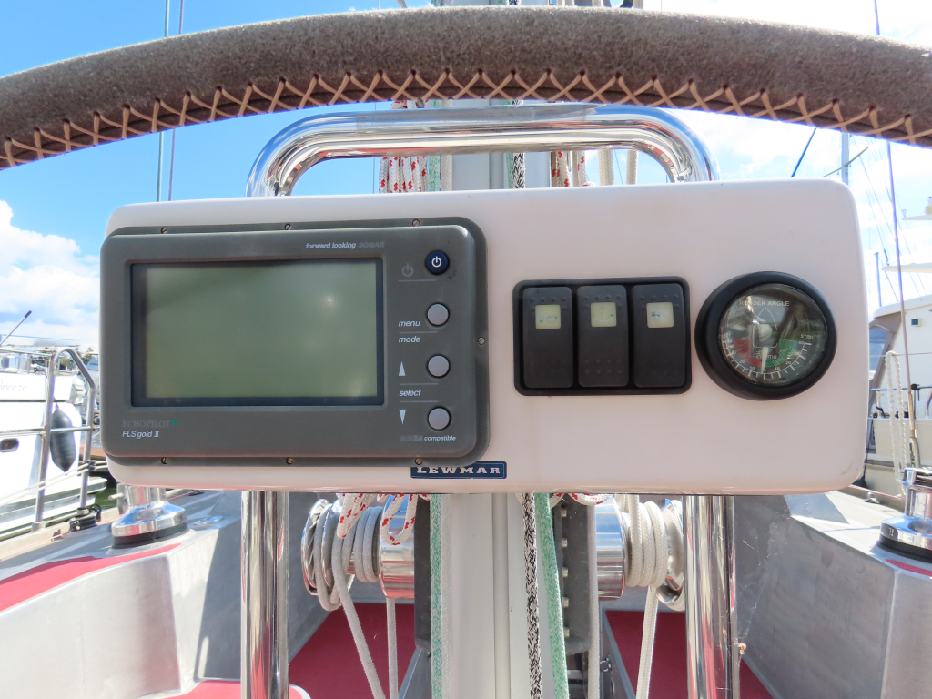 One-off 50’ aluminium Expedition Cruiser