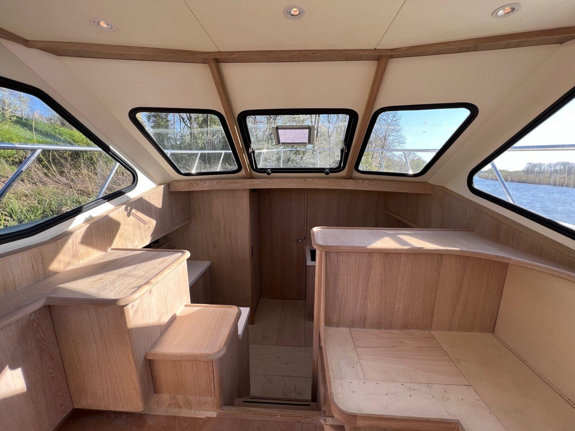 Van Vossen Van Vossen 12.80 AK