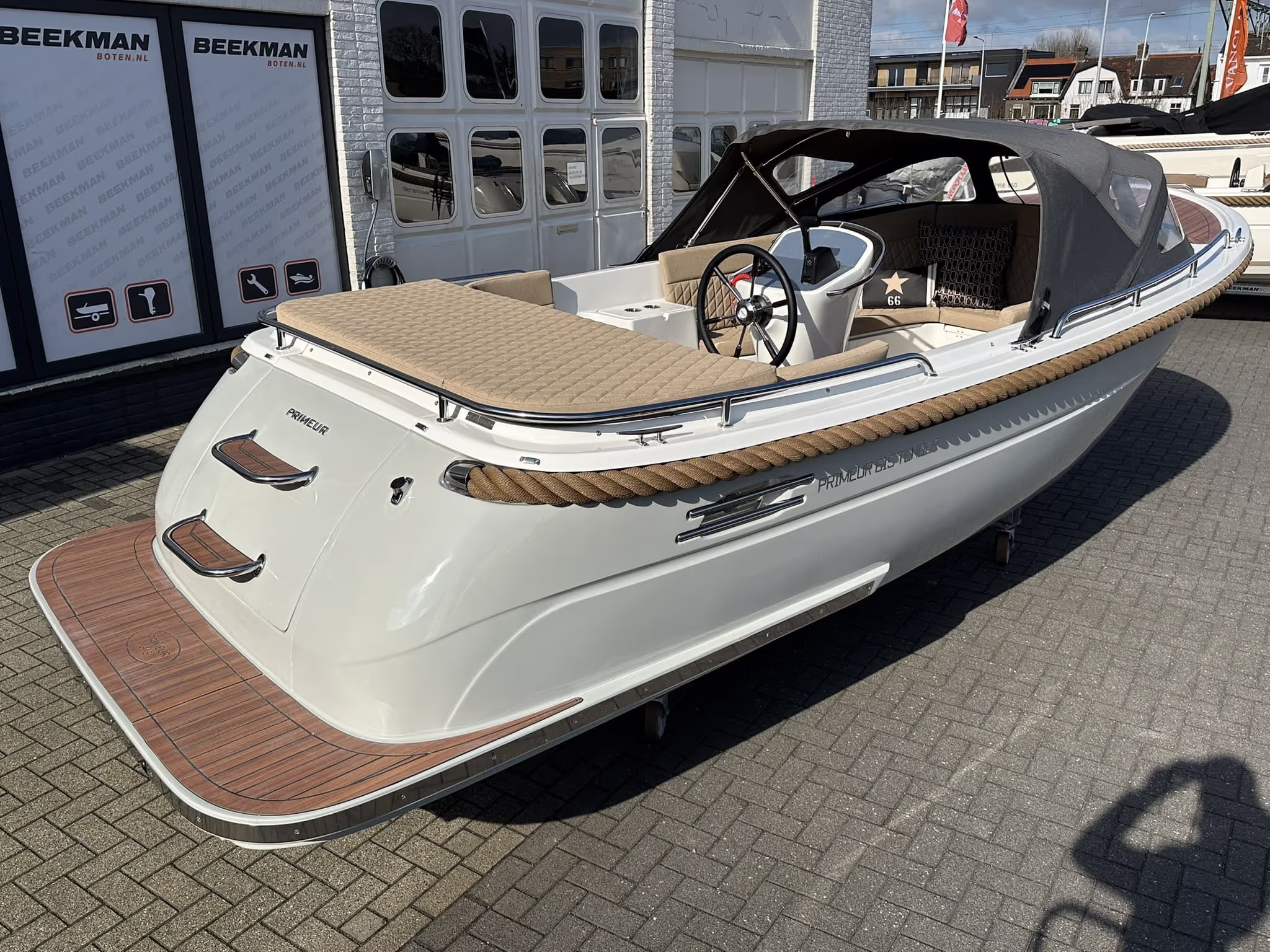 Primeur 615 Tender