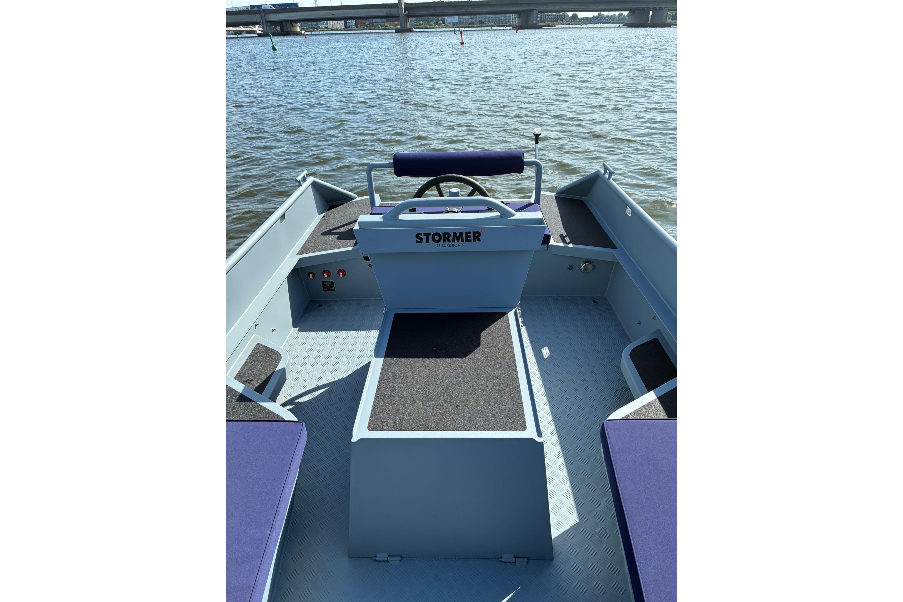 Stormer Tugboat 60