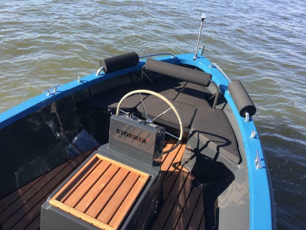 Stormer Lifeboat 75