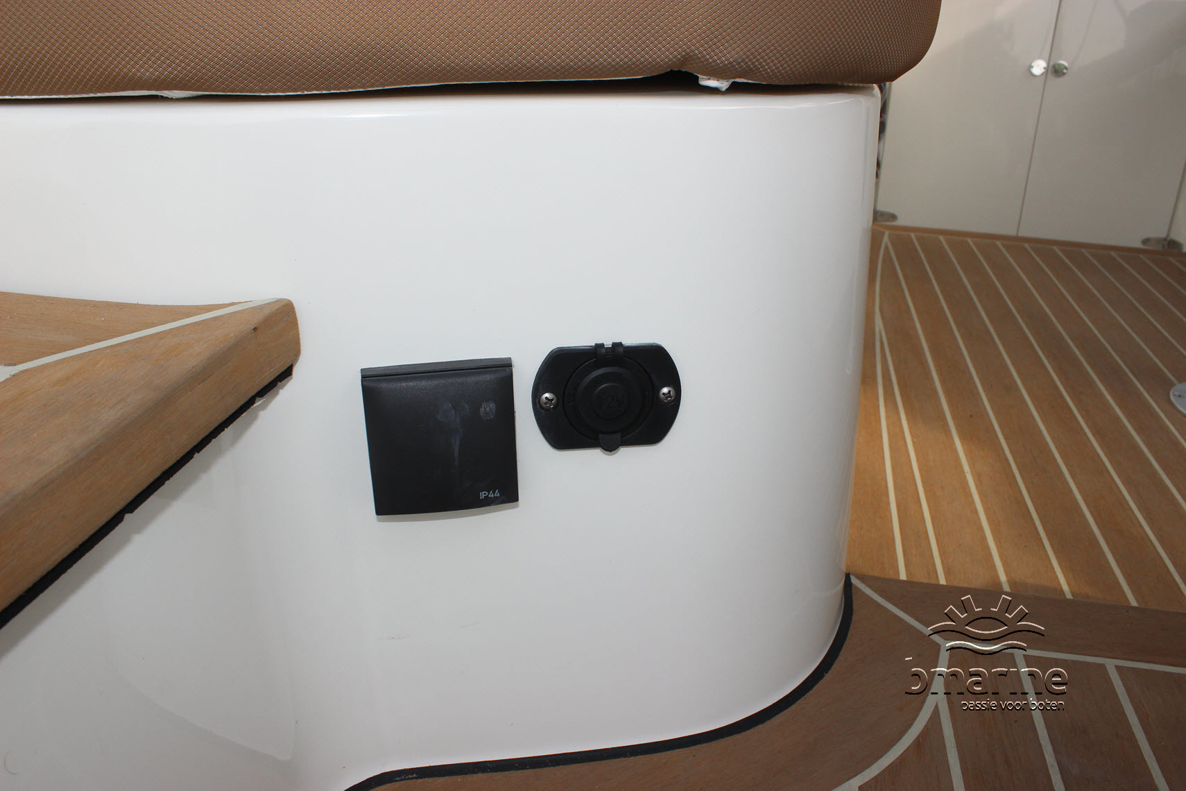 Waterspoor 777 Aviator