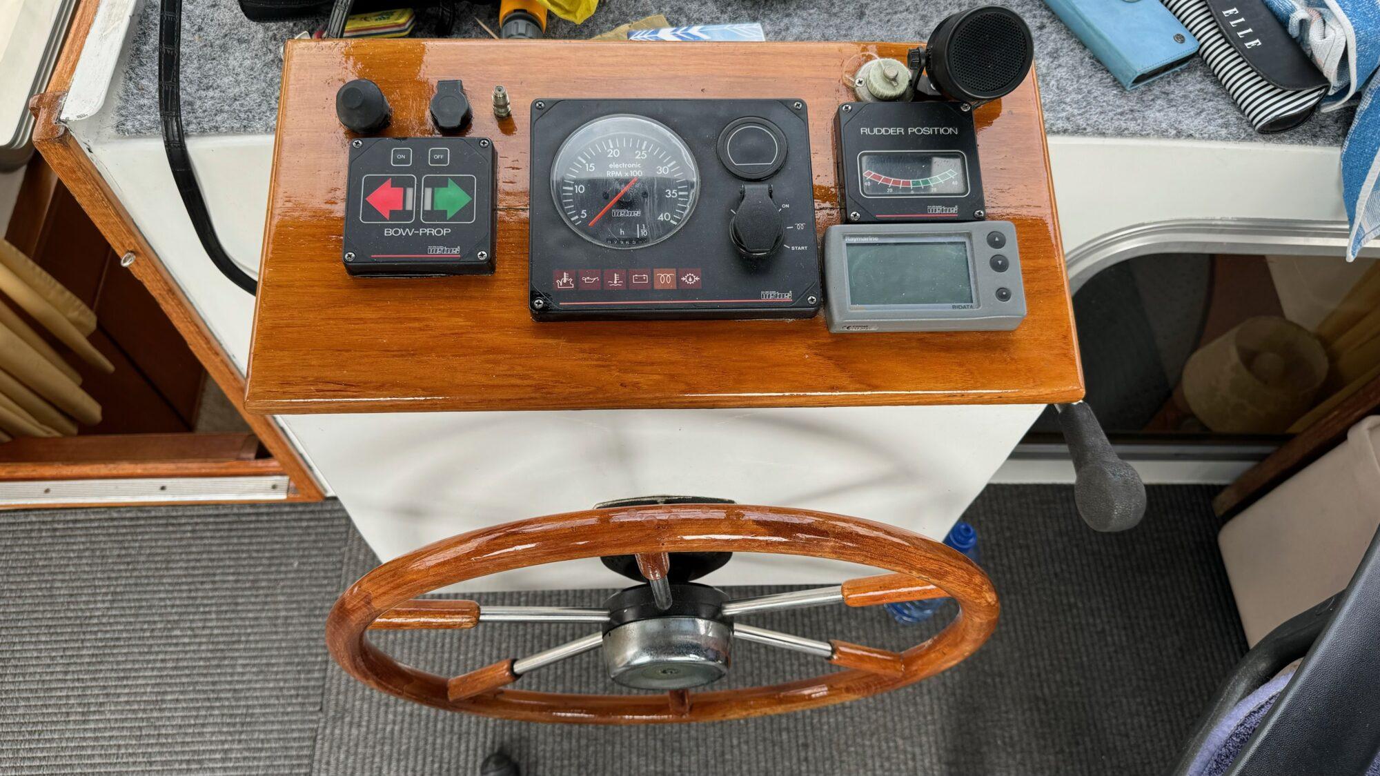 Crown Yachts Crown Kruiser 11.80 AK Bakdek