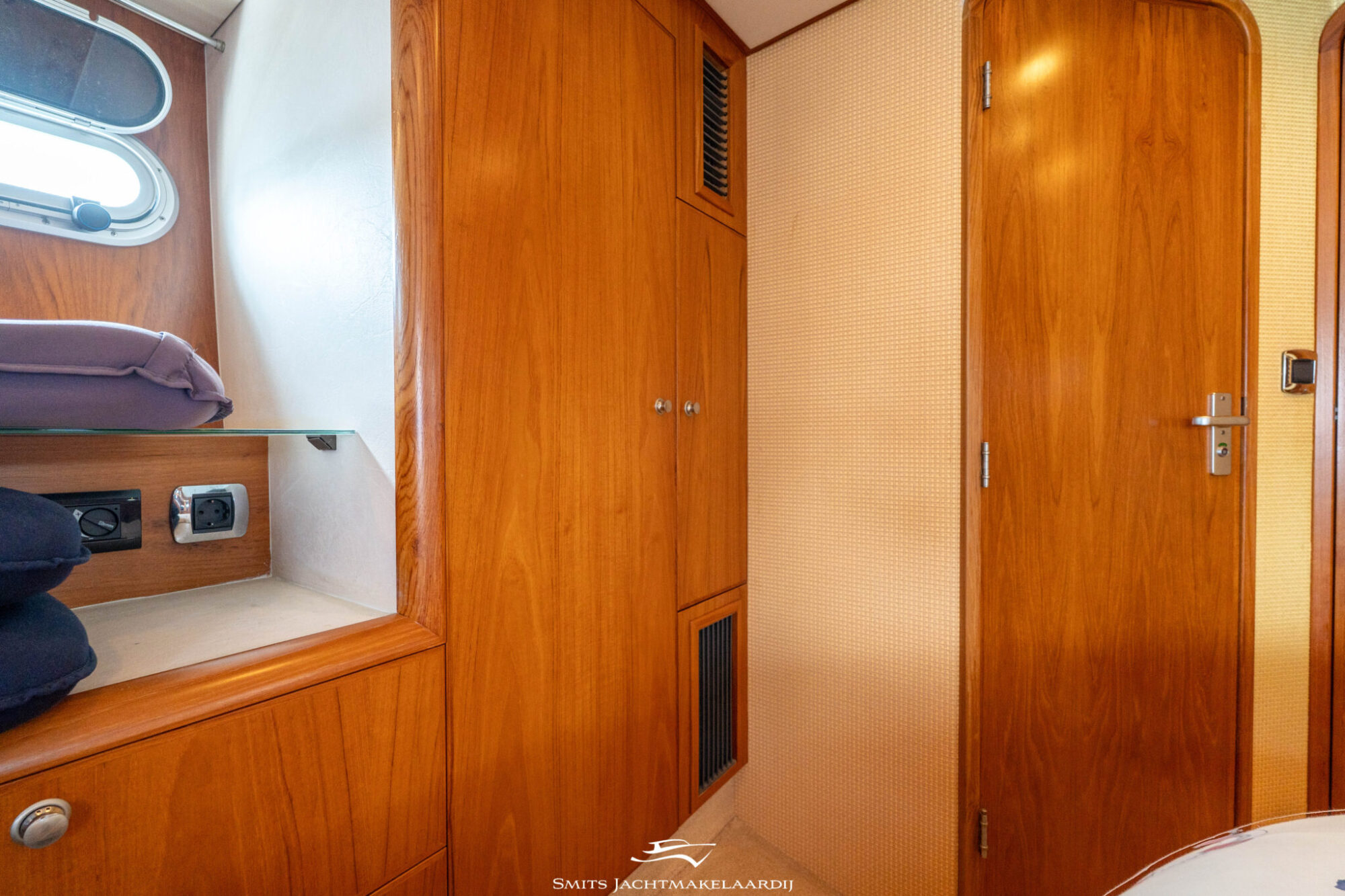 Van der Valk Valk Continental 15.50 Cabrio
