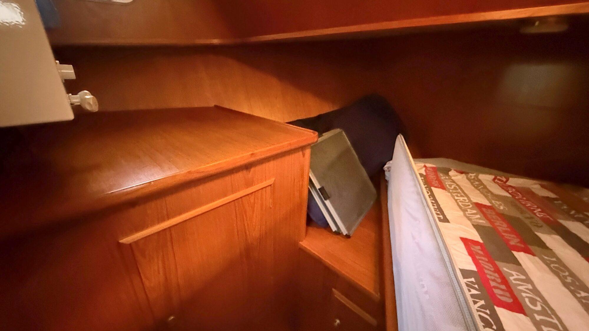 Monty Bank Monty Bank Kotter 41 AK Cabrio