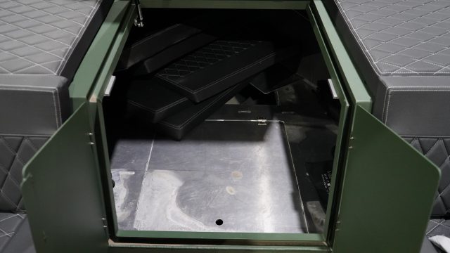 Triple X800 vaarklaar & ZONDAG GEOPEND