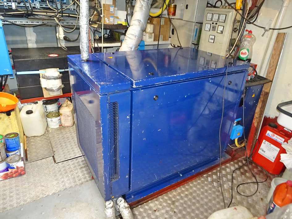 Spits B&B Varend Woonschip 39.09 met CvO