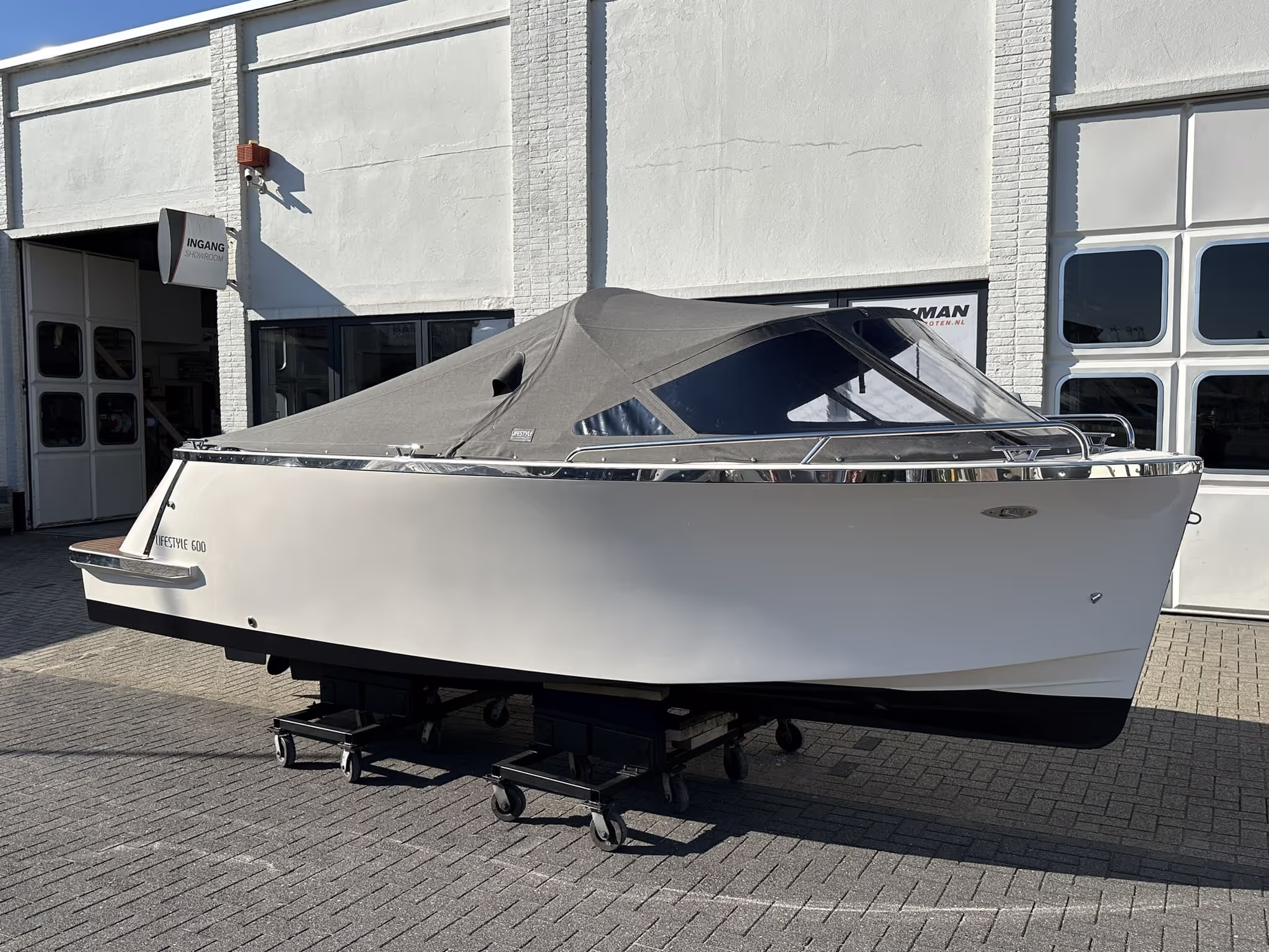 Lifestyle 600 Tender