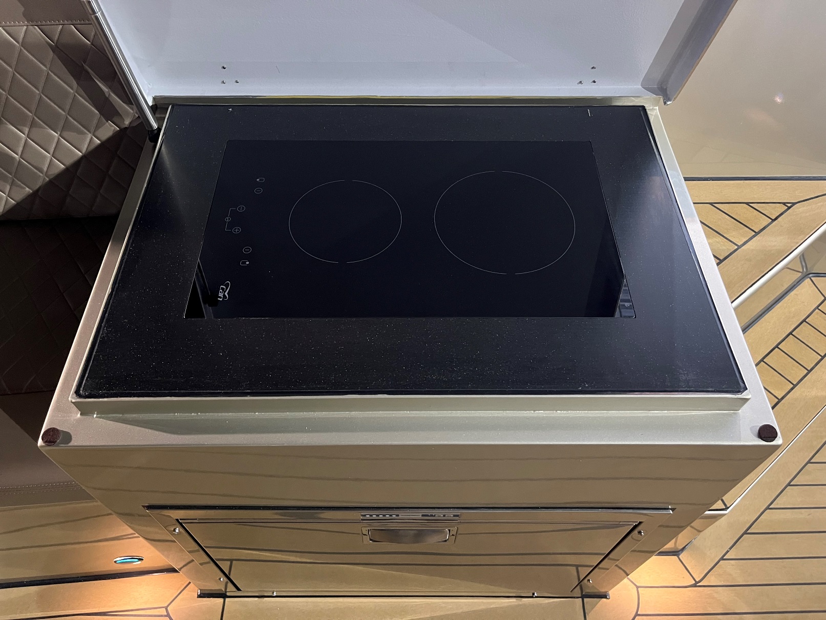 Maxima Boats 35 met 2x Honda 250 pk op voorraad!