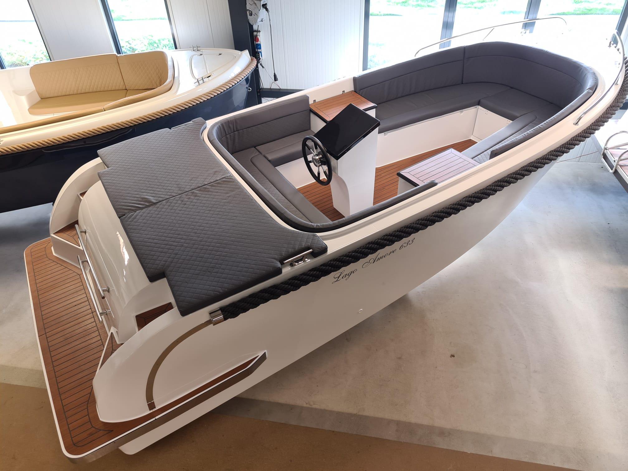 Lago Amore 633 en 606, 595