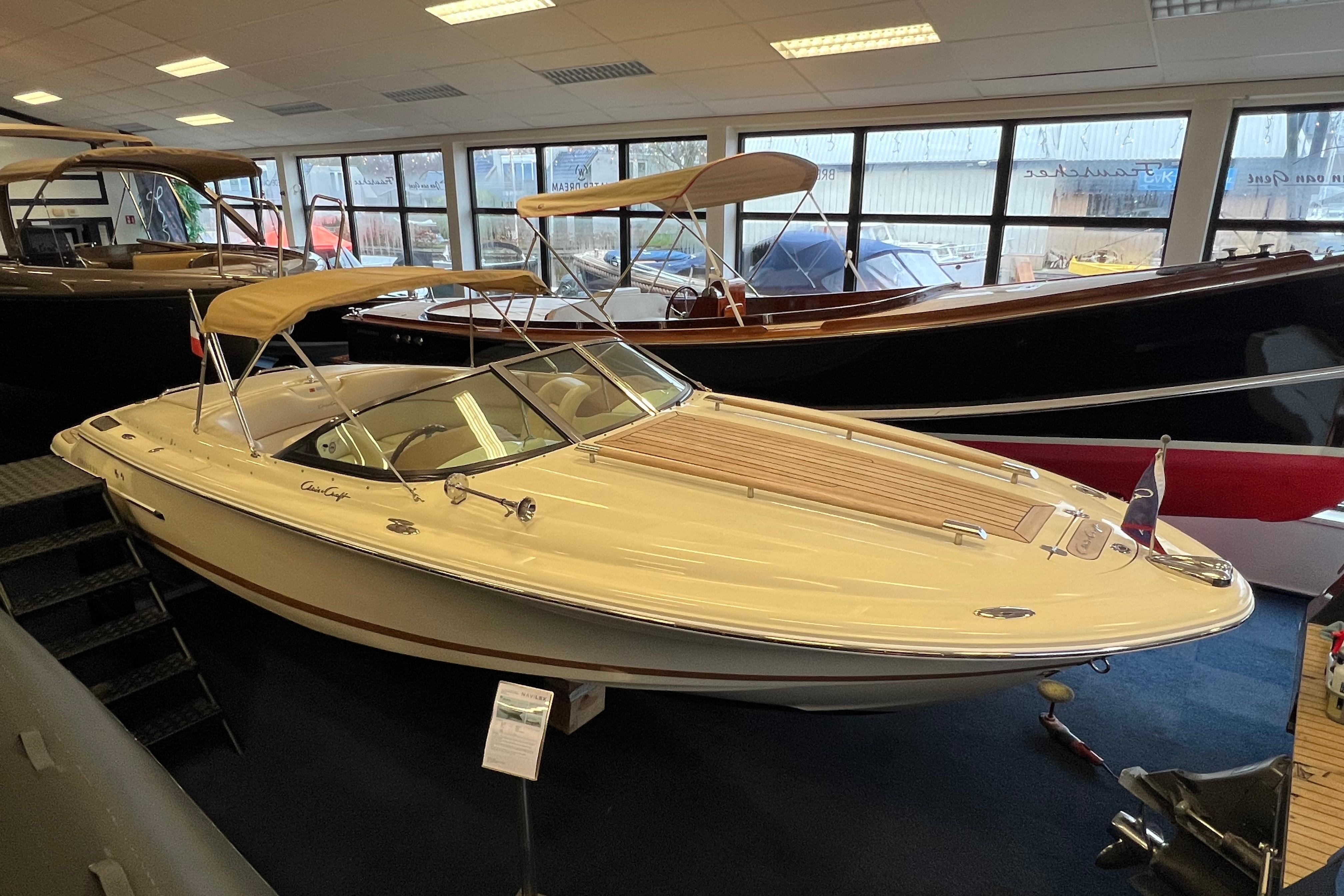 Chris-Craft Corsair 22