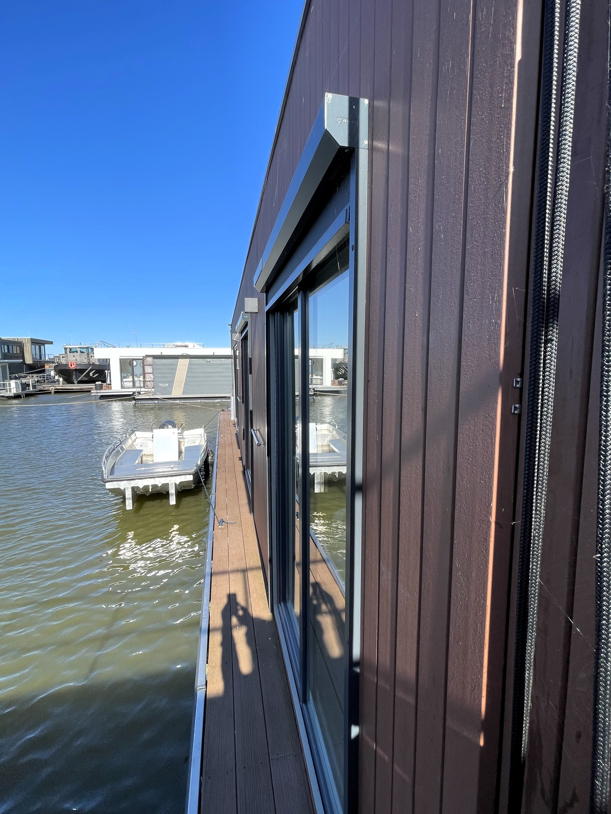 Surla 15 Houseboat Zelfvoorzienend