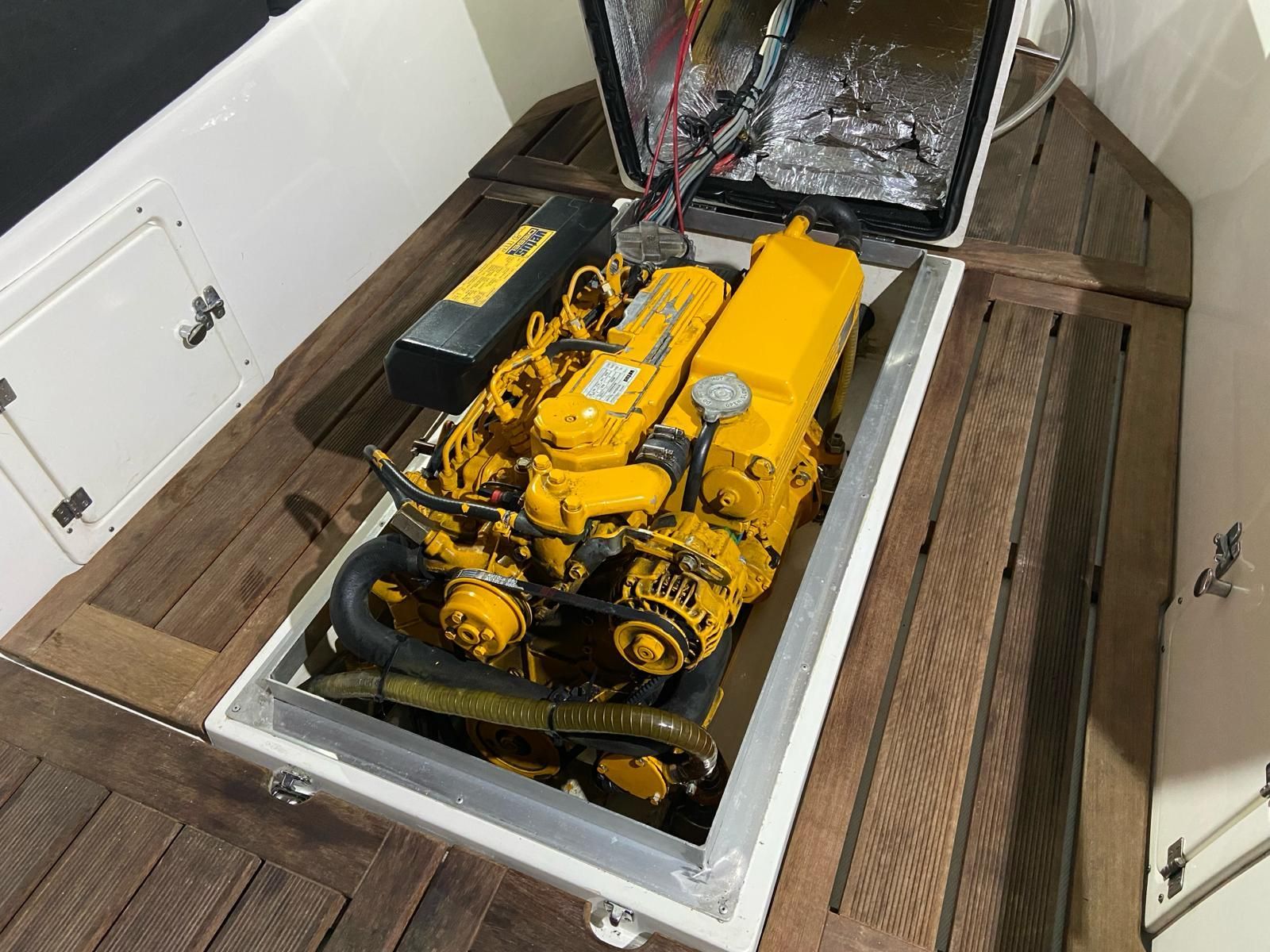 Seafury 700