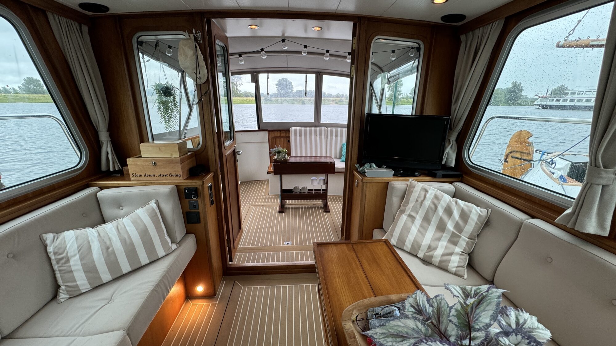 Vripack 11.75 Classic OK Spiegeldeur