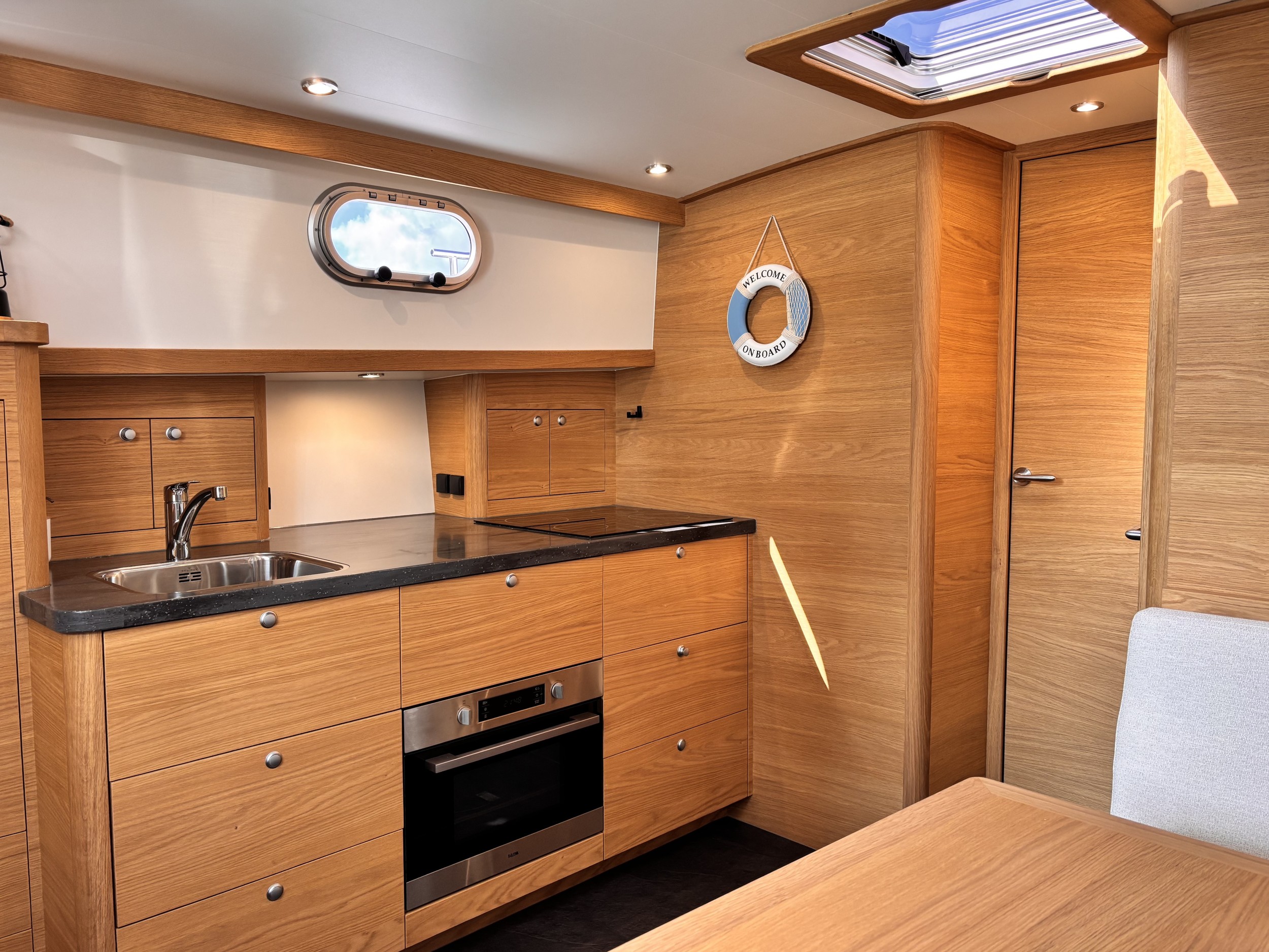 Vedette 37 Cabin Comfort Line