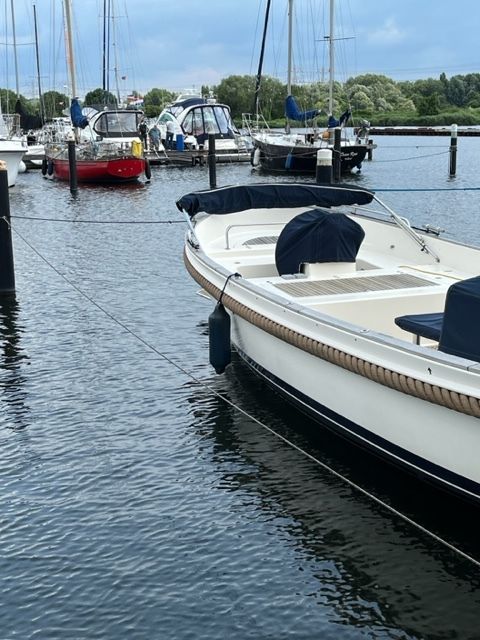 Jan Van Gent 10,35 Cabin