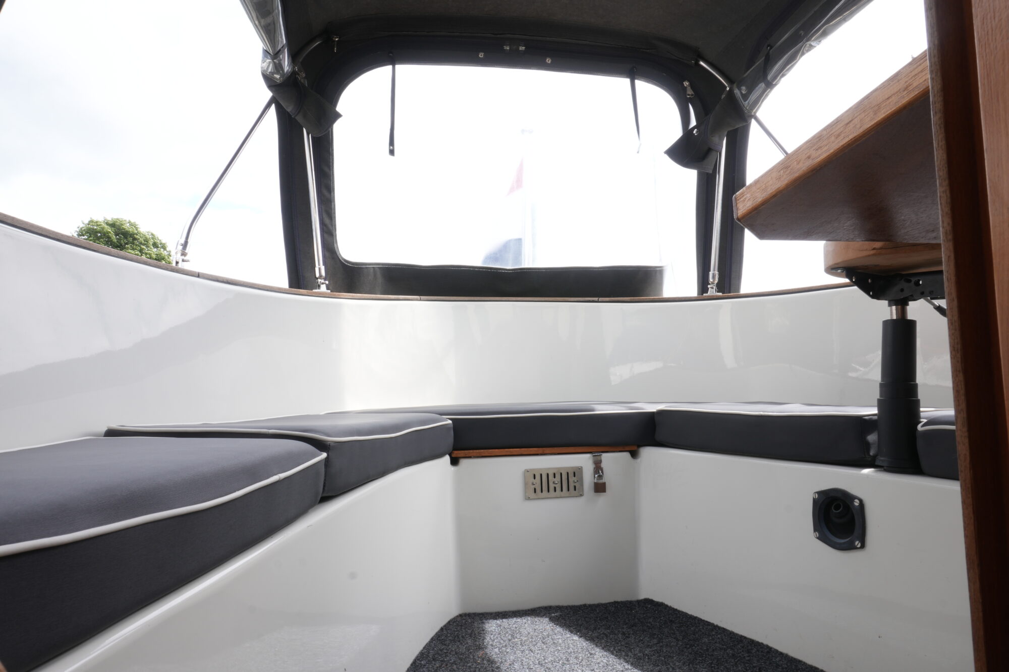 Island Plastics IP23