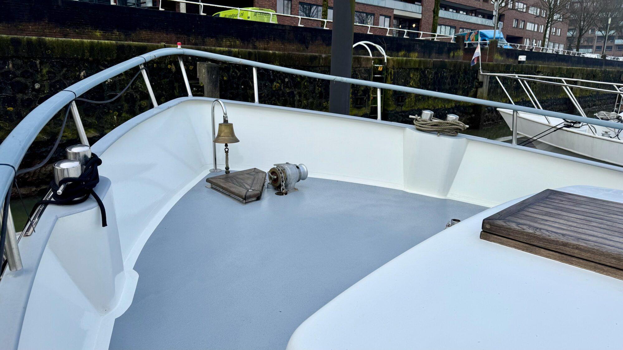 Pieter Beeldsnijder Pieter Beeldsnijder Rondspantkotter 12.85 AK