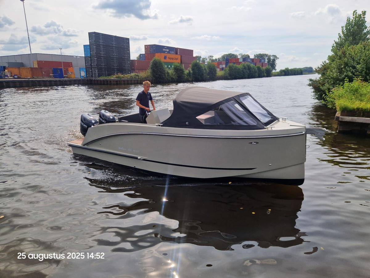 Maxima 680 Sport Lounge