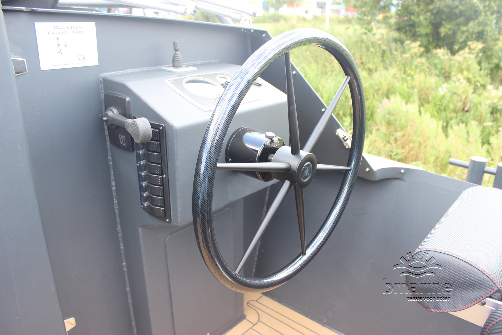 Blackfish Classic 750