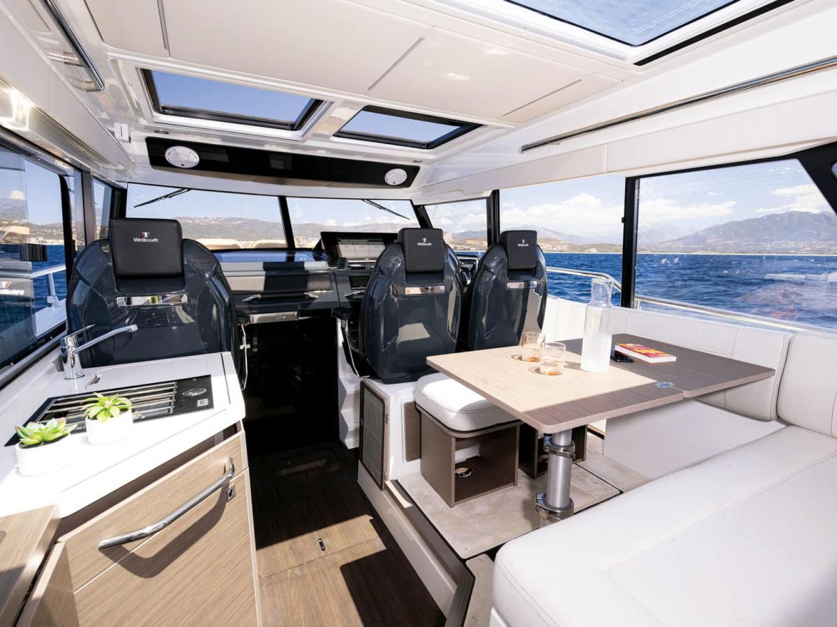 WELLCRAFT 38 EXPLORER