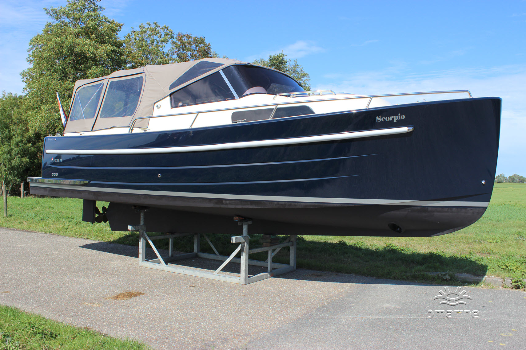 Antaris Seventy7 Cabin