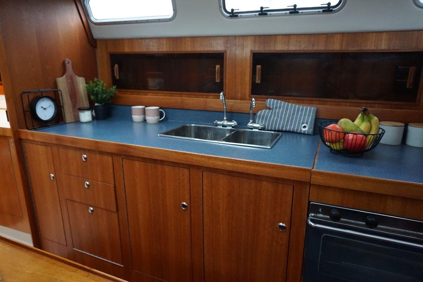 Motor Yacht Danish Rose Trimaran 14.30