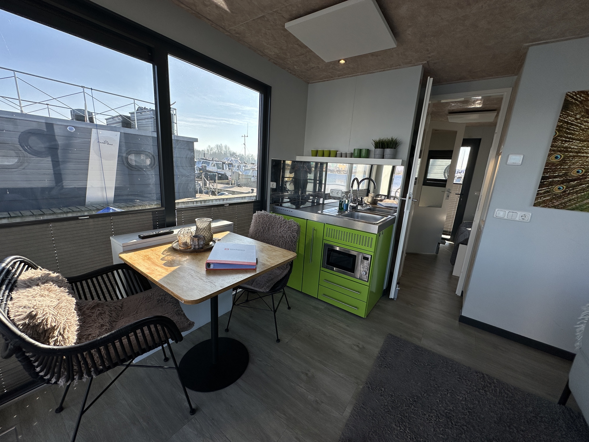 Gielissen Marin Home 32 Tiny Houseboat