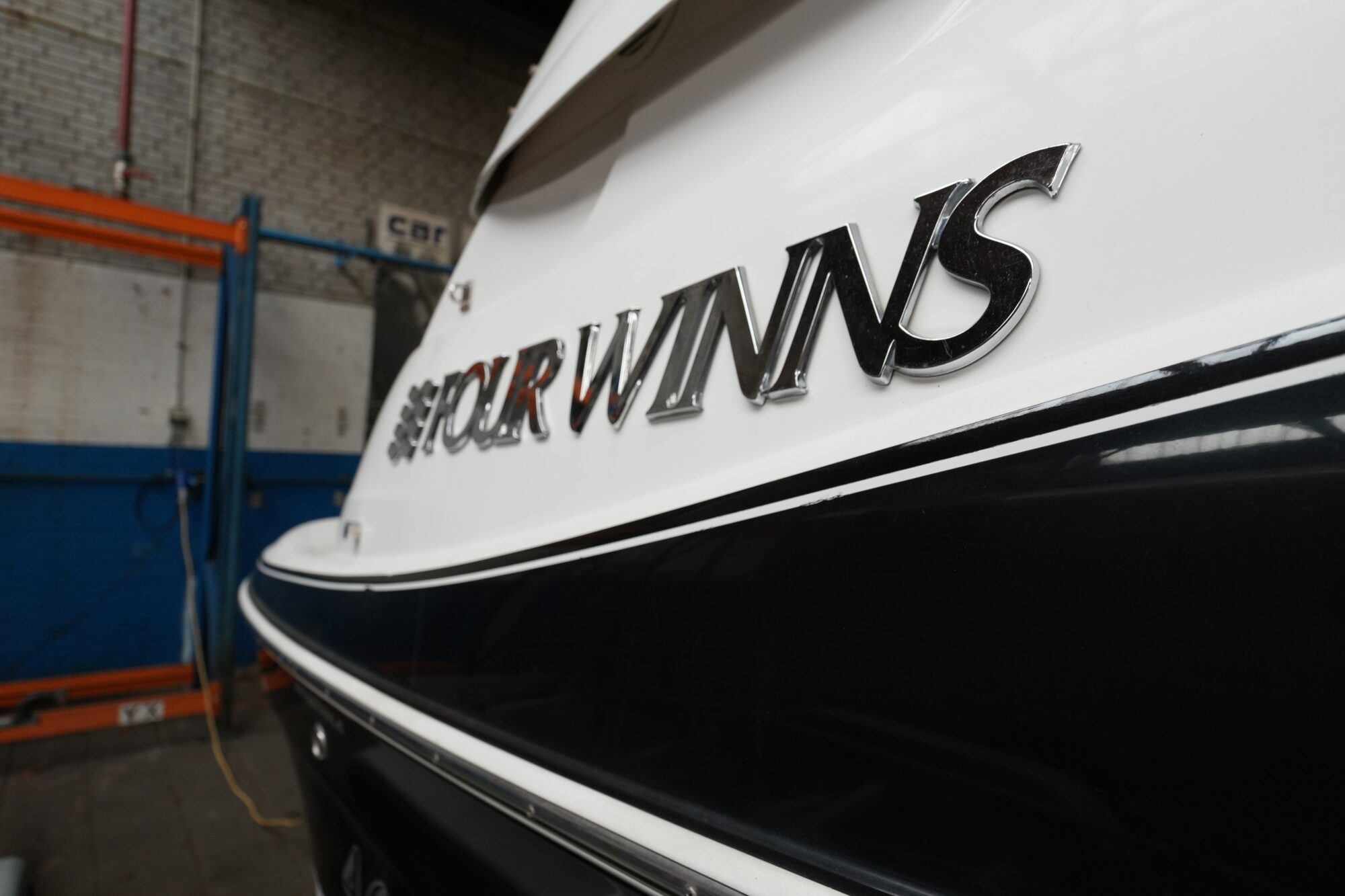 Four Winns 258 Vista