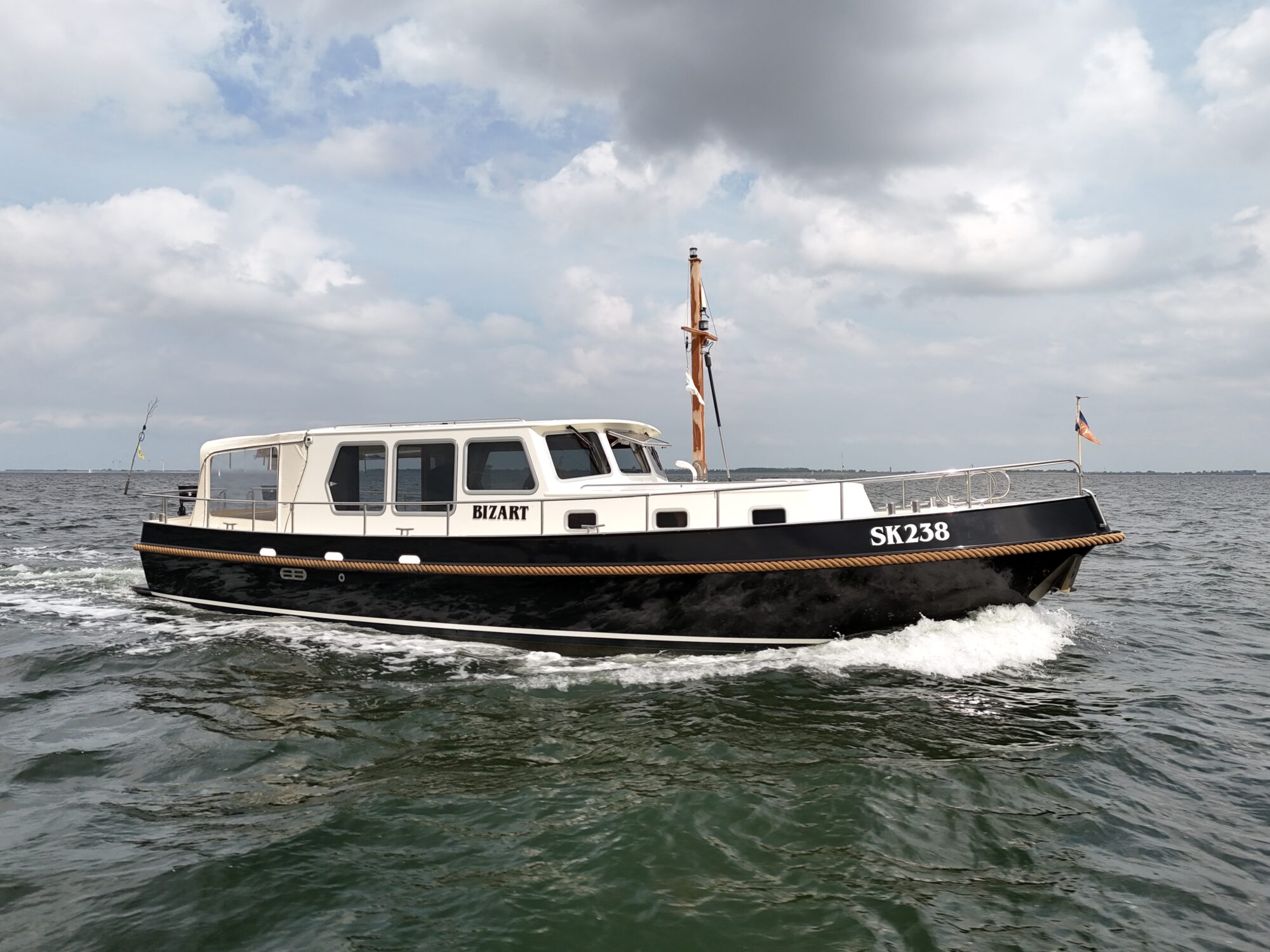 SK Kotter 12.50 Sedan hoofdfoto: 1