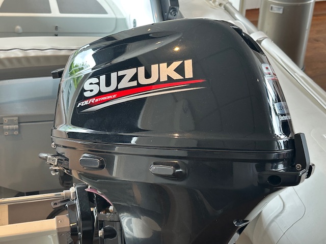 Suzuki (NIEUW) 9.9PK 4-Takt Elektrisch- en handstart (Kortstaart)