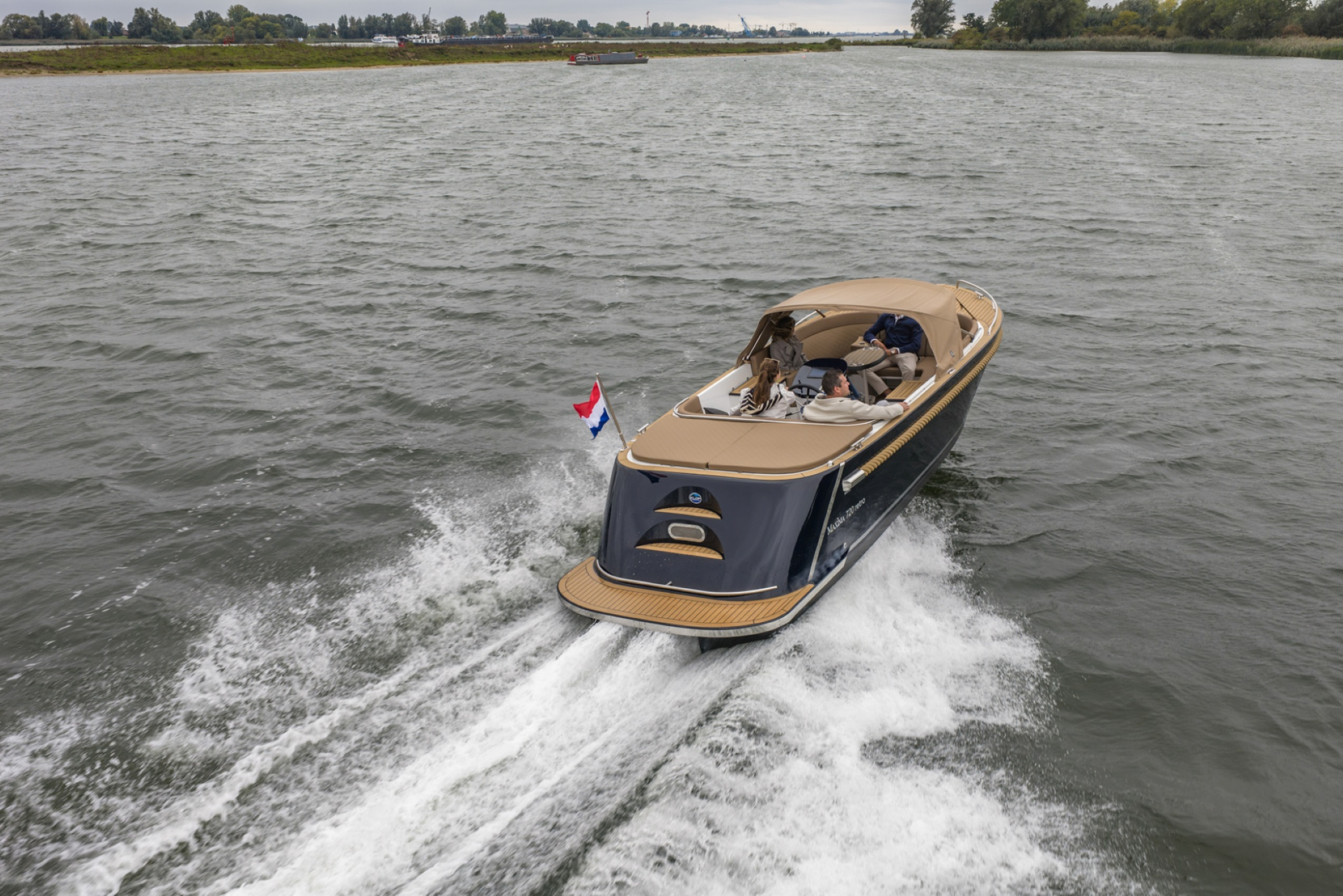 Maxima Boats 720 Retro