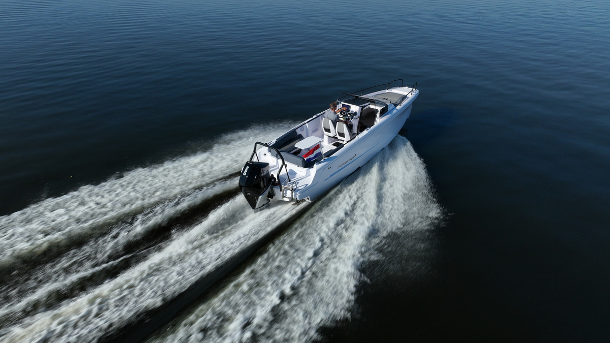 Axopar 25 Cross Bow & Cross Top