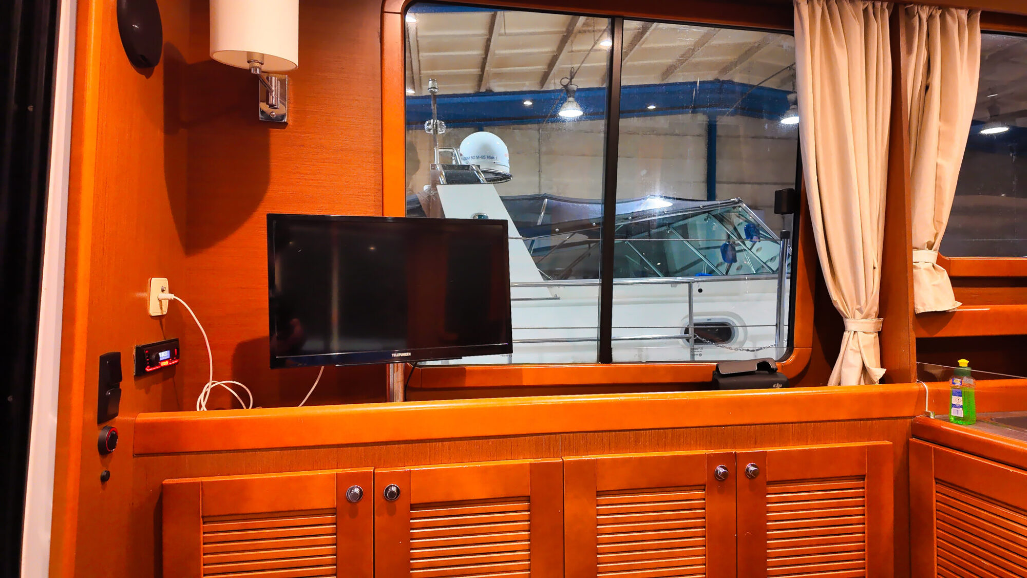 Beneteau Swift Trawler 34 Flybridge