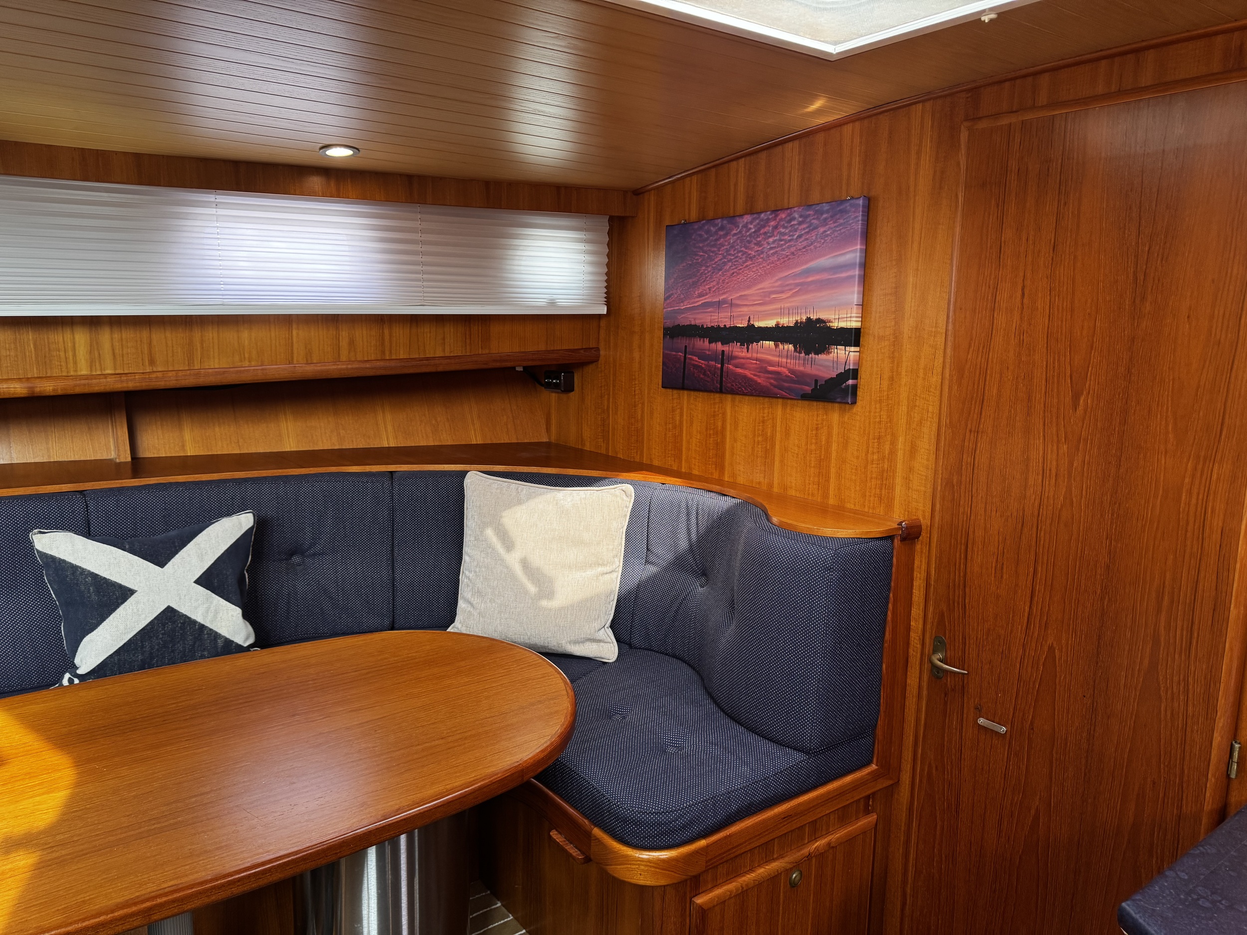 Aquanaut Drifter Trawler 1250 AK