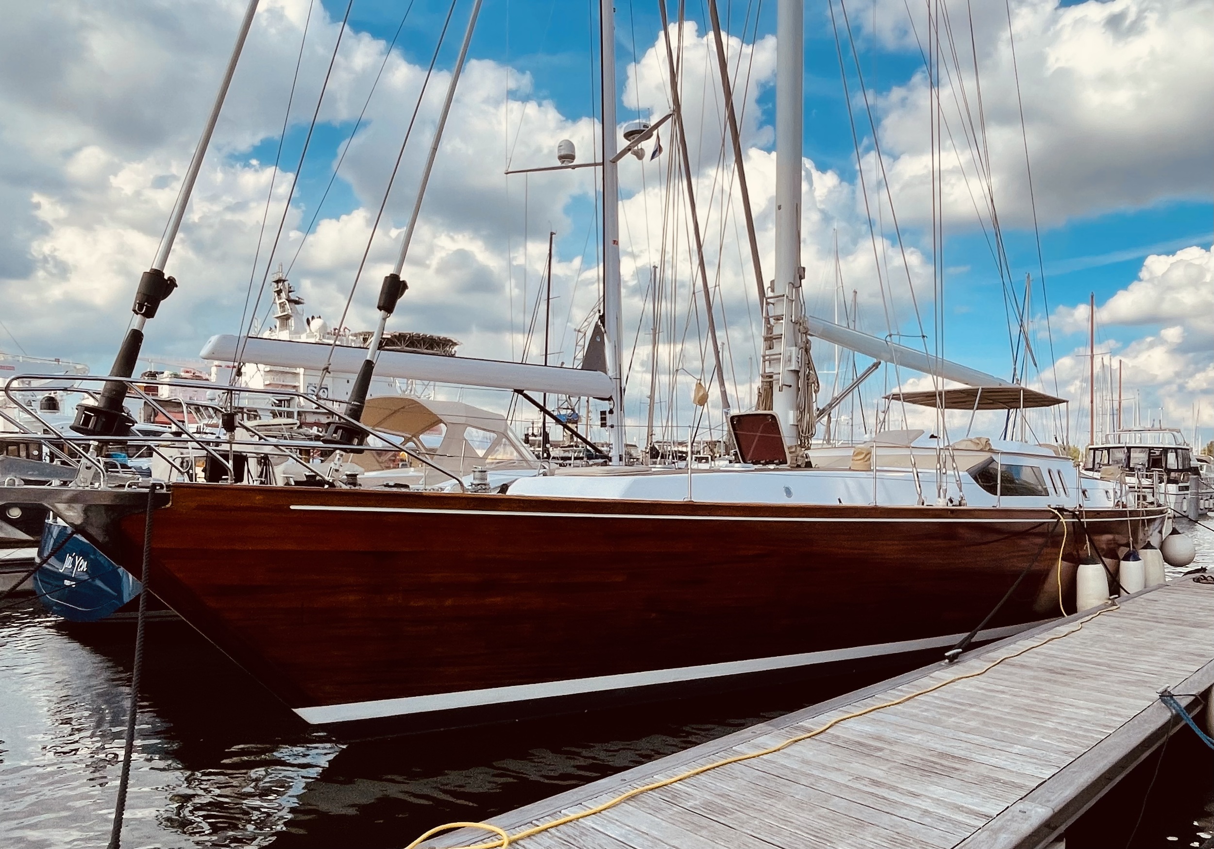 Lagoon Royal Classic 66