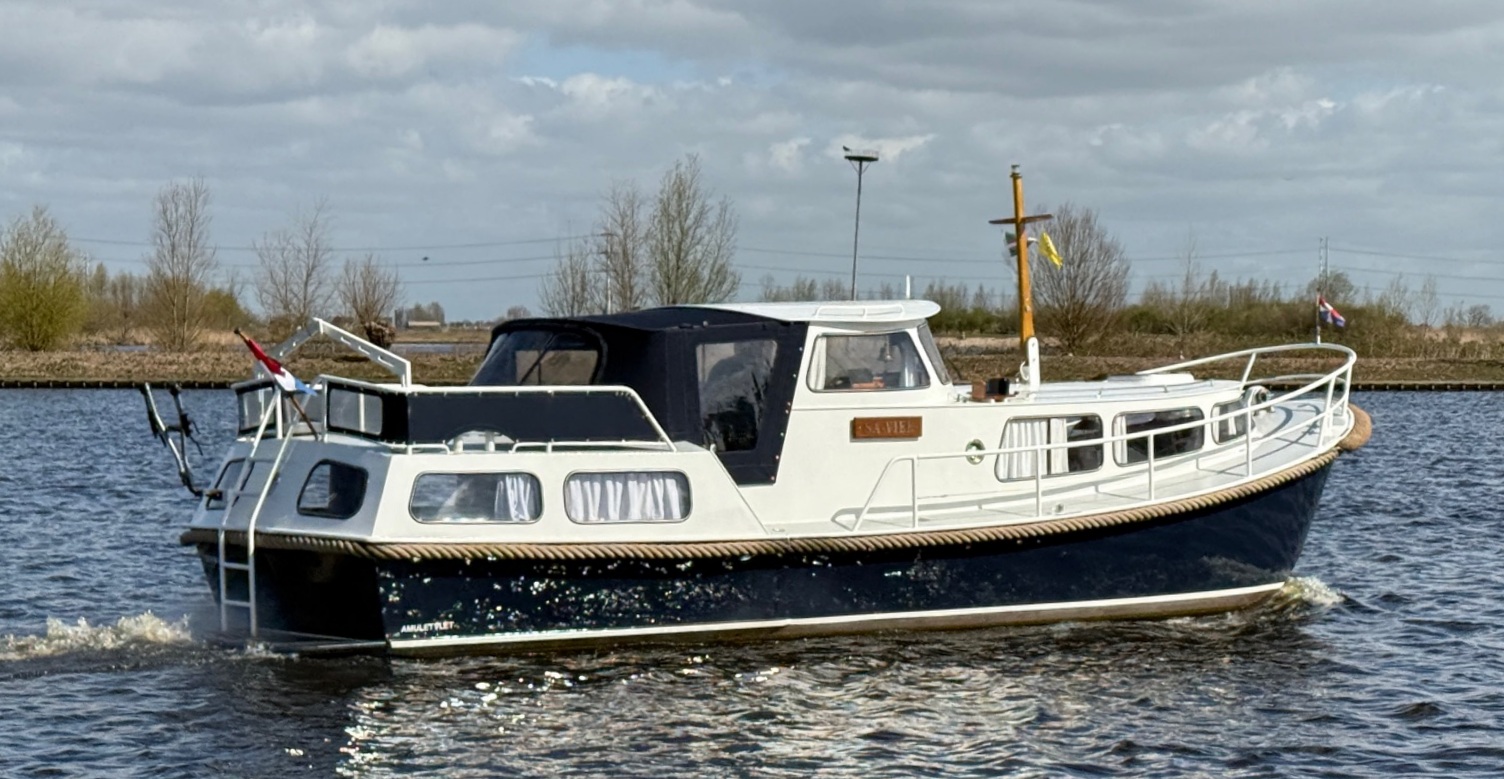 Amulet Vlet 10.00 OK AK