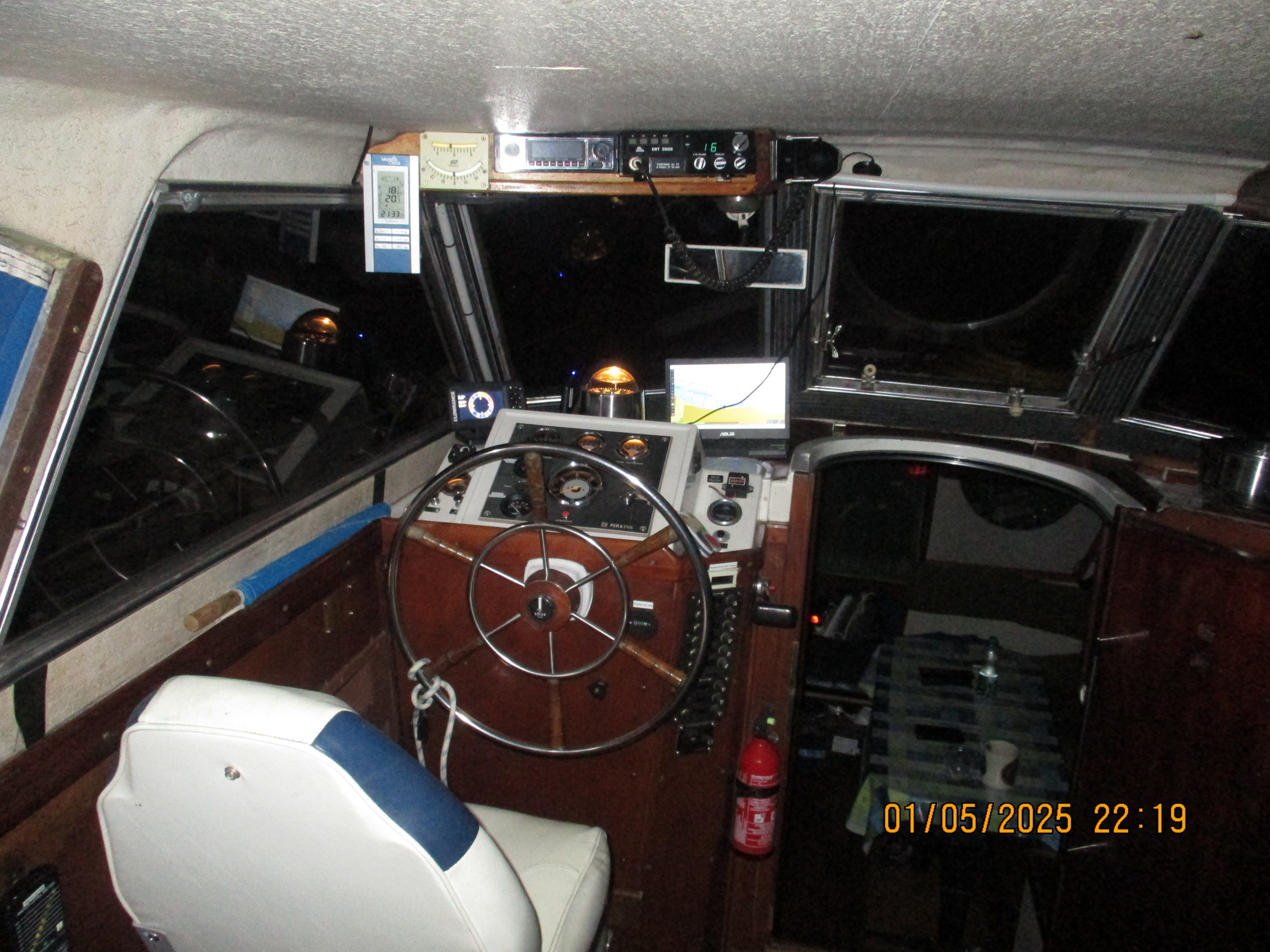 Amerglass Searunner 30 AK