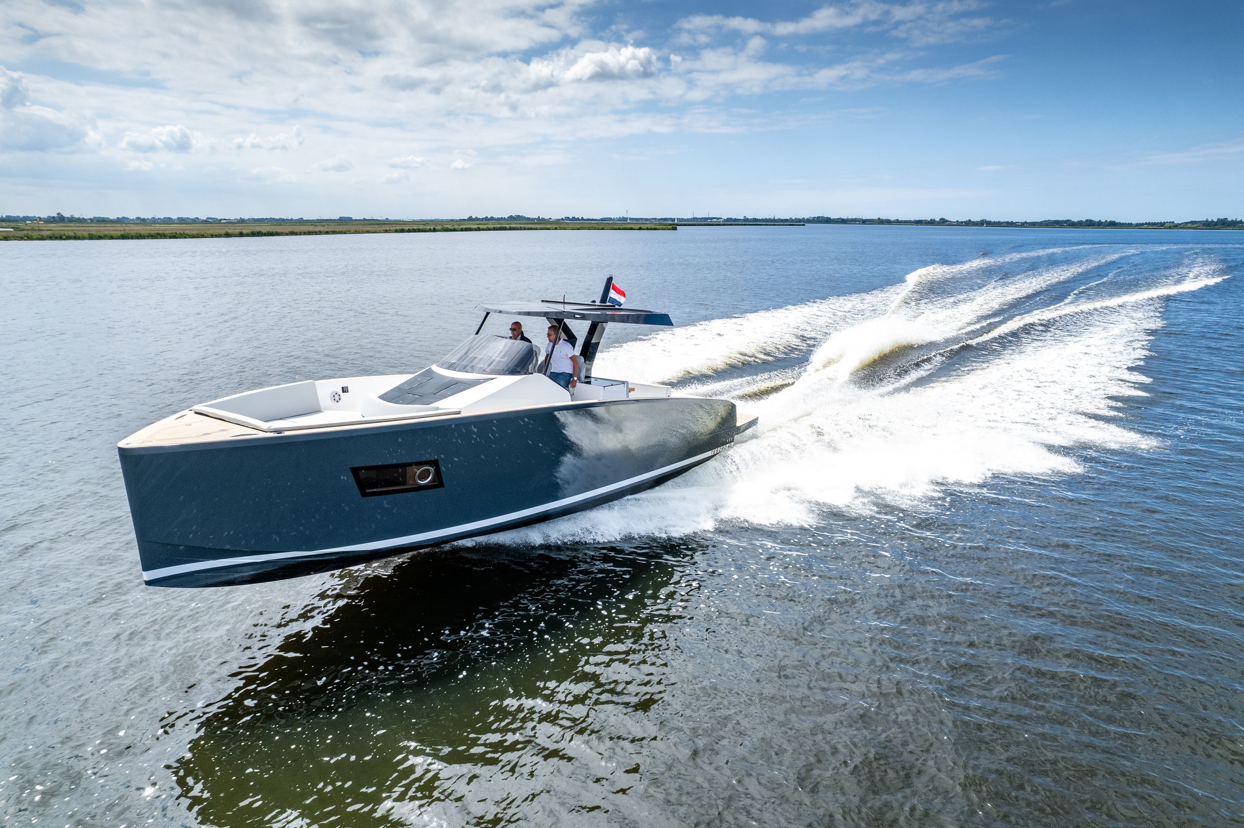 Tesoro T40 Inboard