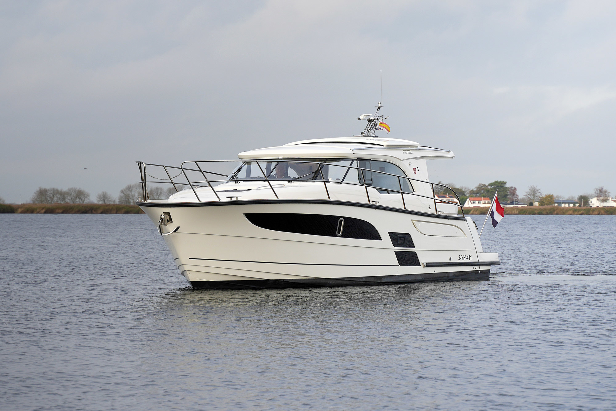 Marex 330 SCANDINAVIA (2024)