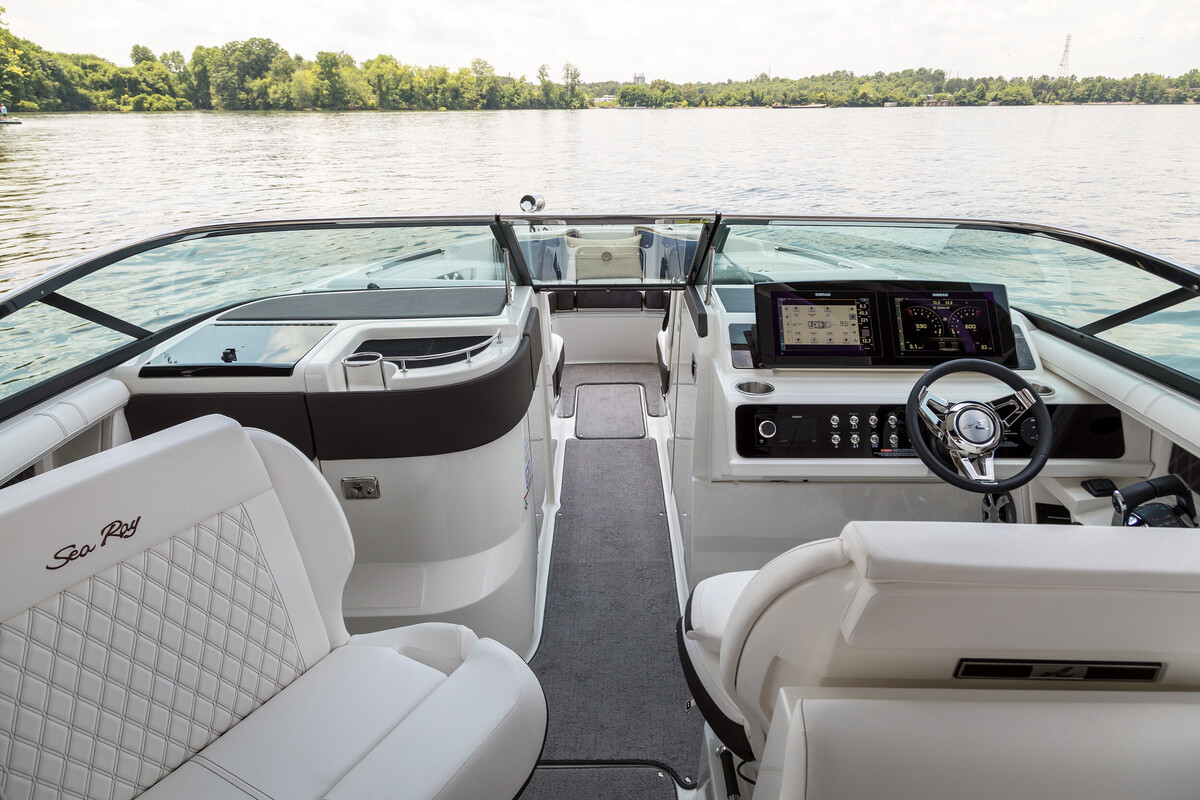 Sea Ray SLX 310