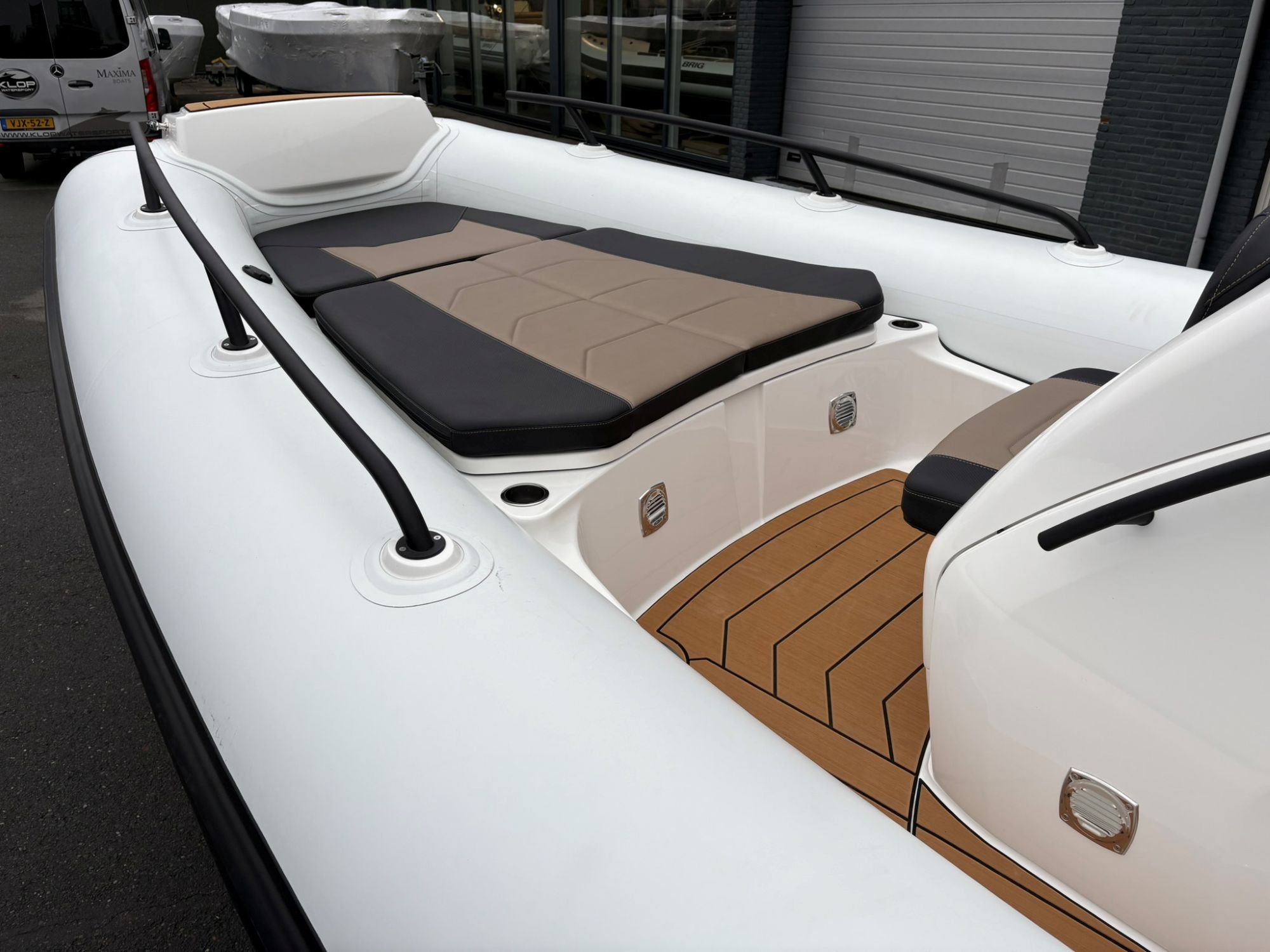 Grand Ribs Grand Golden Line G850 met 2x Mercury V6 225 PK!