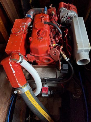 Snipa Overnaadse Spitsgat Jol / Sloep