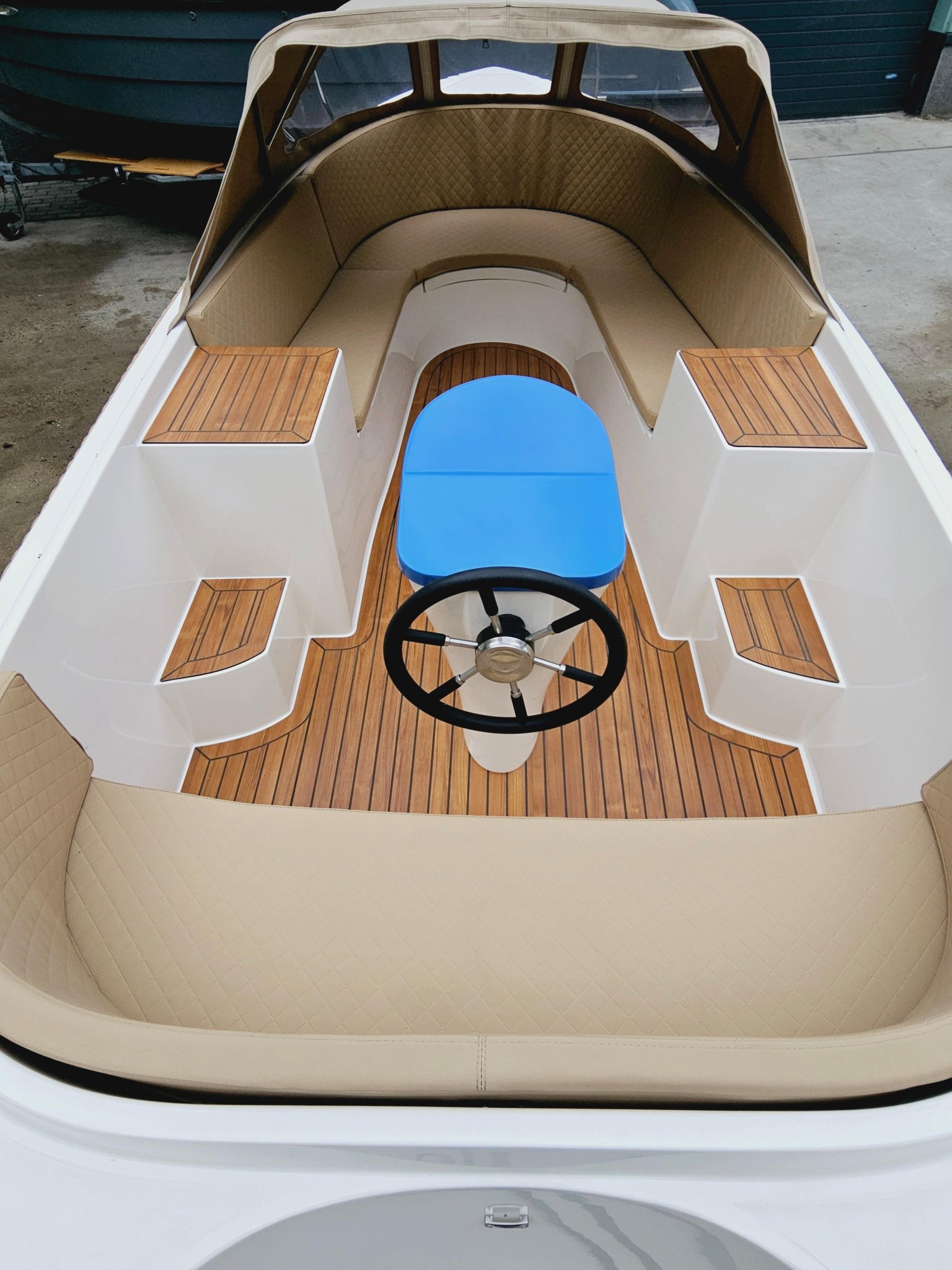 Lago Amore 565 nieuw, 9.9pk Suzuki efi