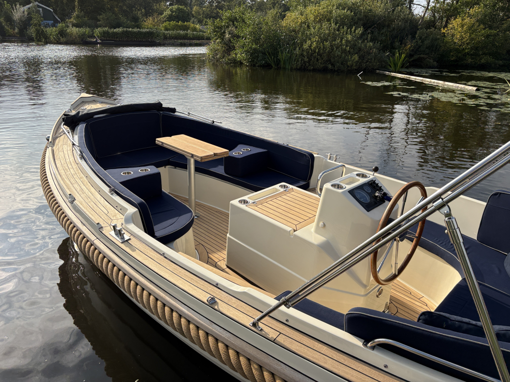 Interboat 19