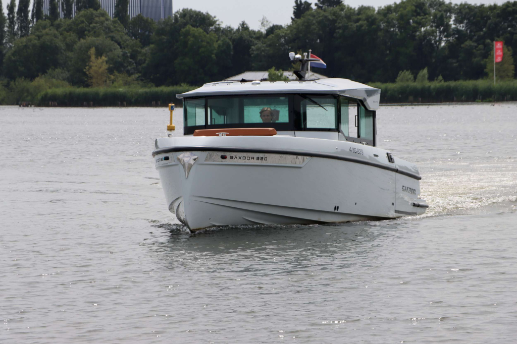 Saxdor Yachts 320 GTC