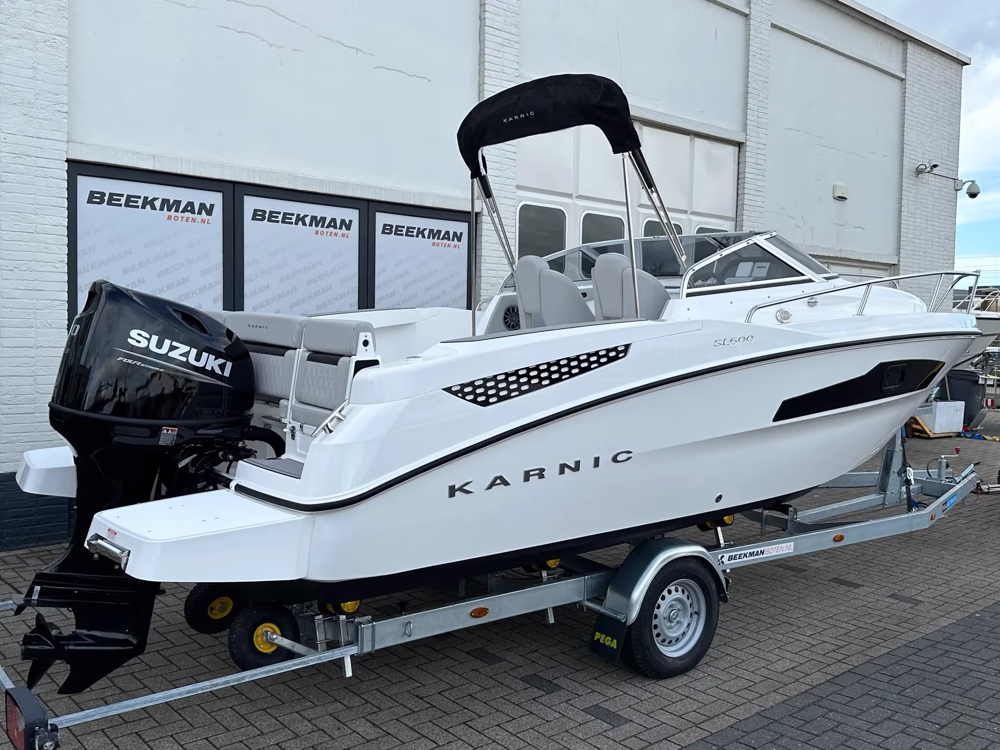 Karnic SL640 Walkaround