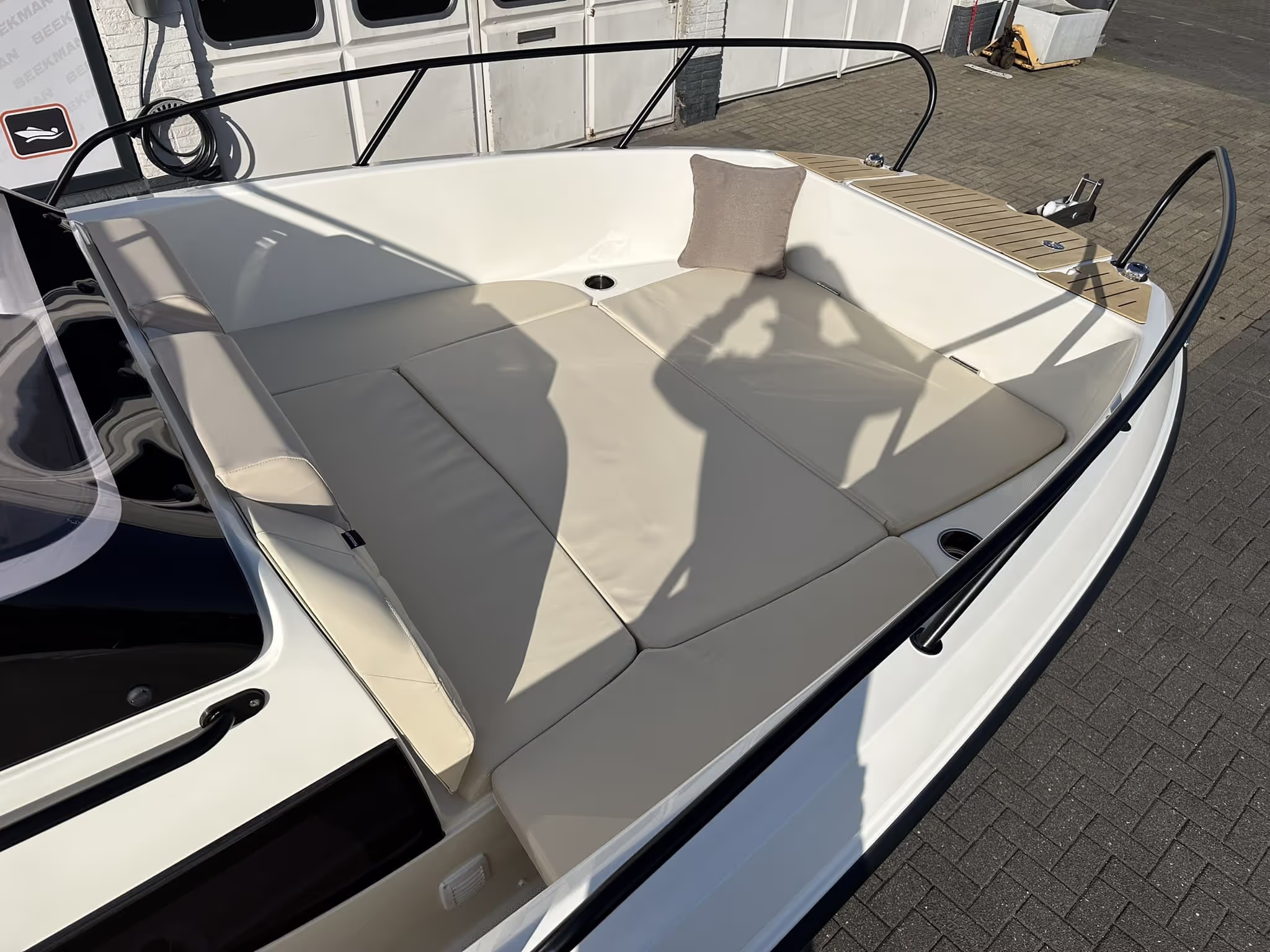 Quicksilver 705 Open