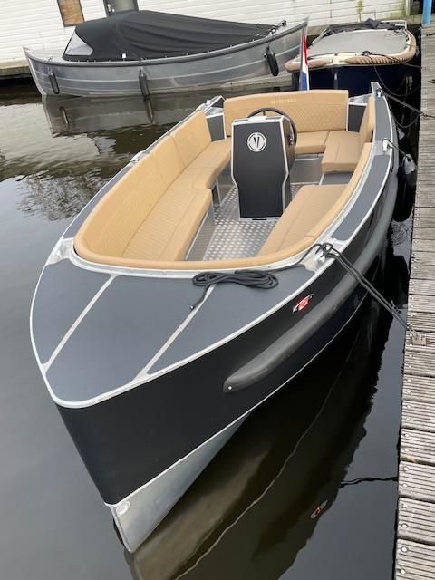 Van Vossen 650 sport e tender DEMO